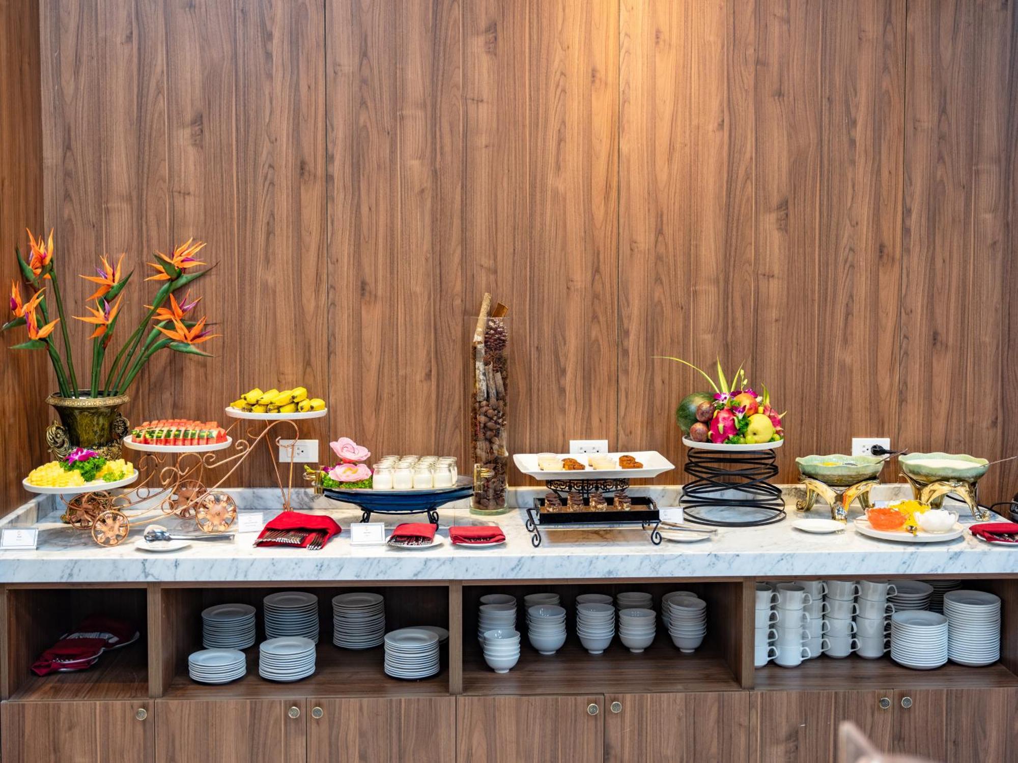 Nesta Hotel & Spa Ханой Екстер'єр фото